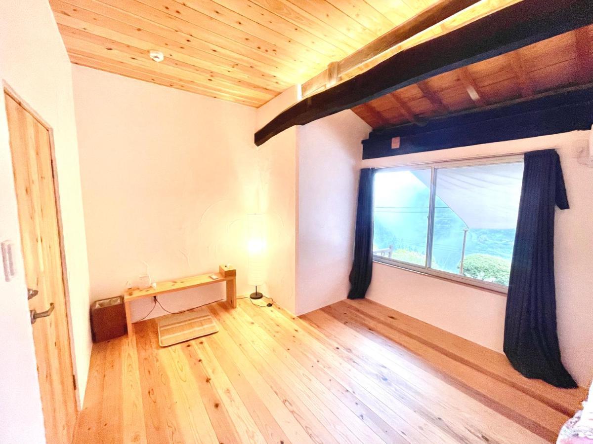 古民家グランピングmatoba Hotel Miyoshi  Exterior photo
